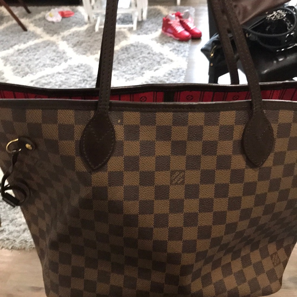 💯🎉 Authentic Louis Vuitton Neverfull MM! - Picture 3 of 6